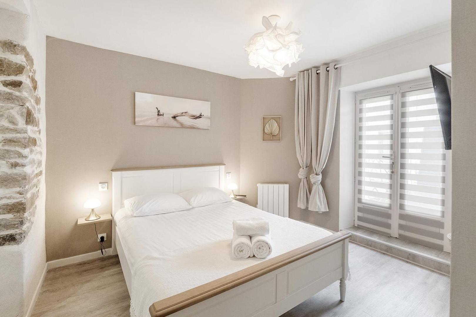 Tassigny - Charmant Appartement/ Terrasse - Port Ван Екстериор снимка
