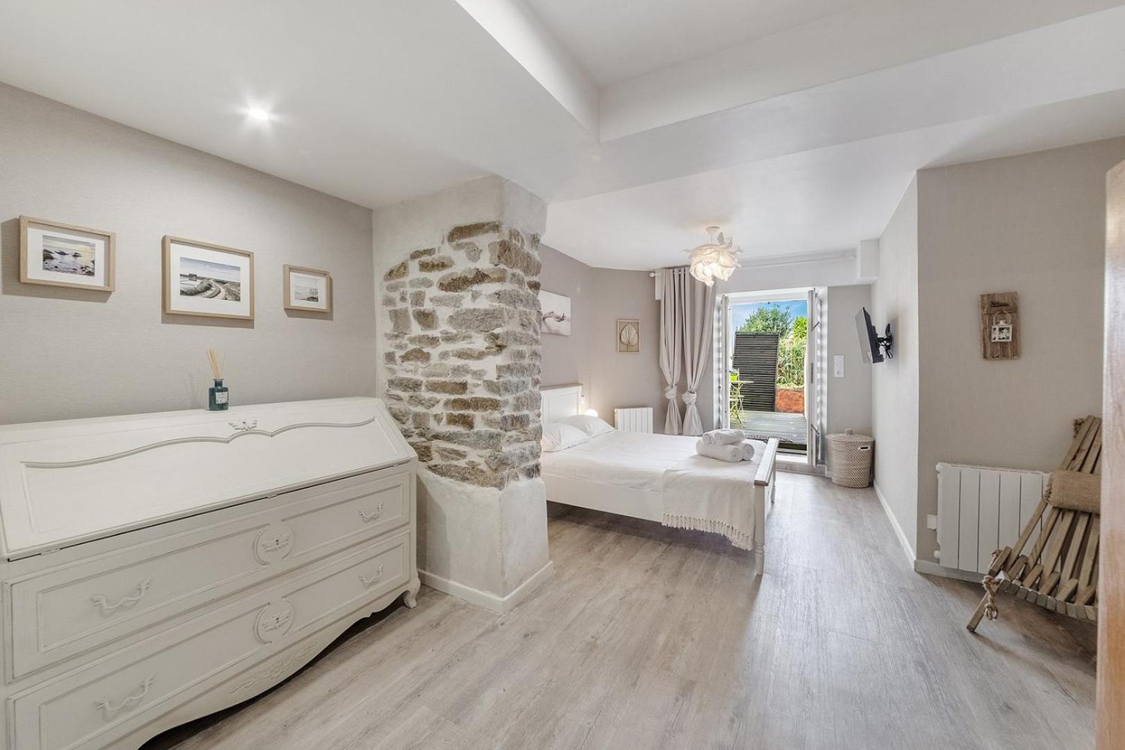 Tassigny - Charmant Appartement/ Terrasse - Port Ван Екстериор снимка