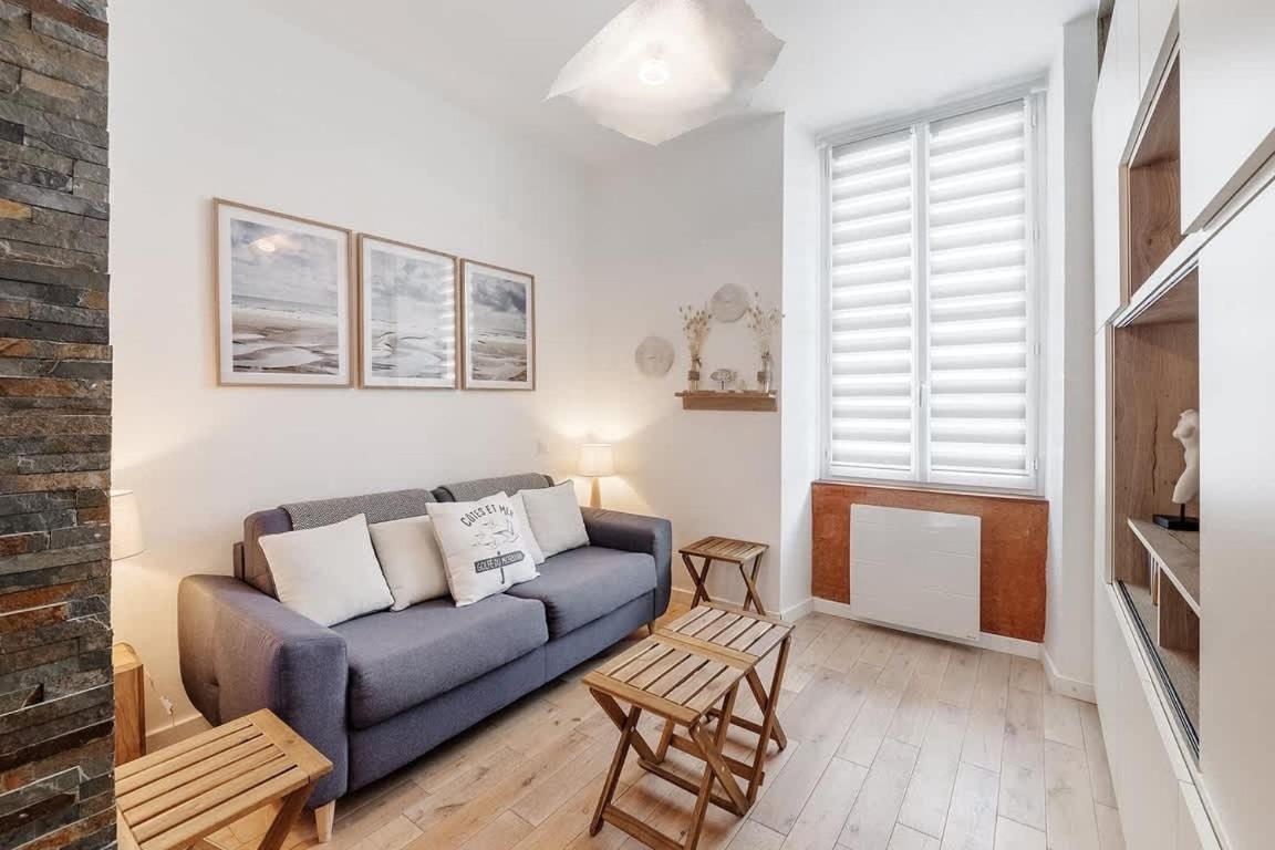 Tassigny - Charmant Appartement/ Terrasse - Port Ван Екстериор снимка